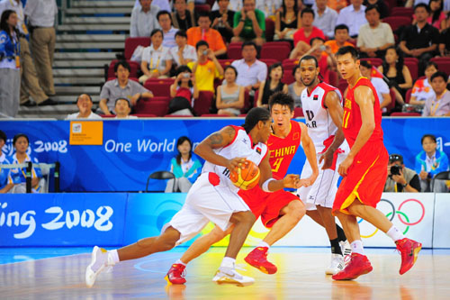 弗兰克：我的首选还是留在中国踢球；我带着喜悦与自豪离队（弗兰克：首选继续留在中国踢球，离队满怀喜悦与自豪）