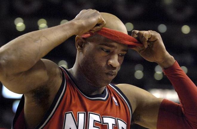 海登海姆vs法兰克福：阿尔扬-伊布拉希莫维奇、齐夫齐瓦泽首发，堂安律、瓦希出战（海登海姆迎战法兰克福：阿尔扬-伊布拉希莫维奇、齐夫齐瓦泽先发，堂安律与瓦希登场）