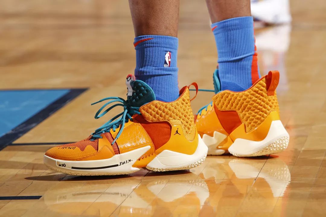 篮球战术中的挡拆精髓（挡拆战术的核心要义）