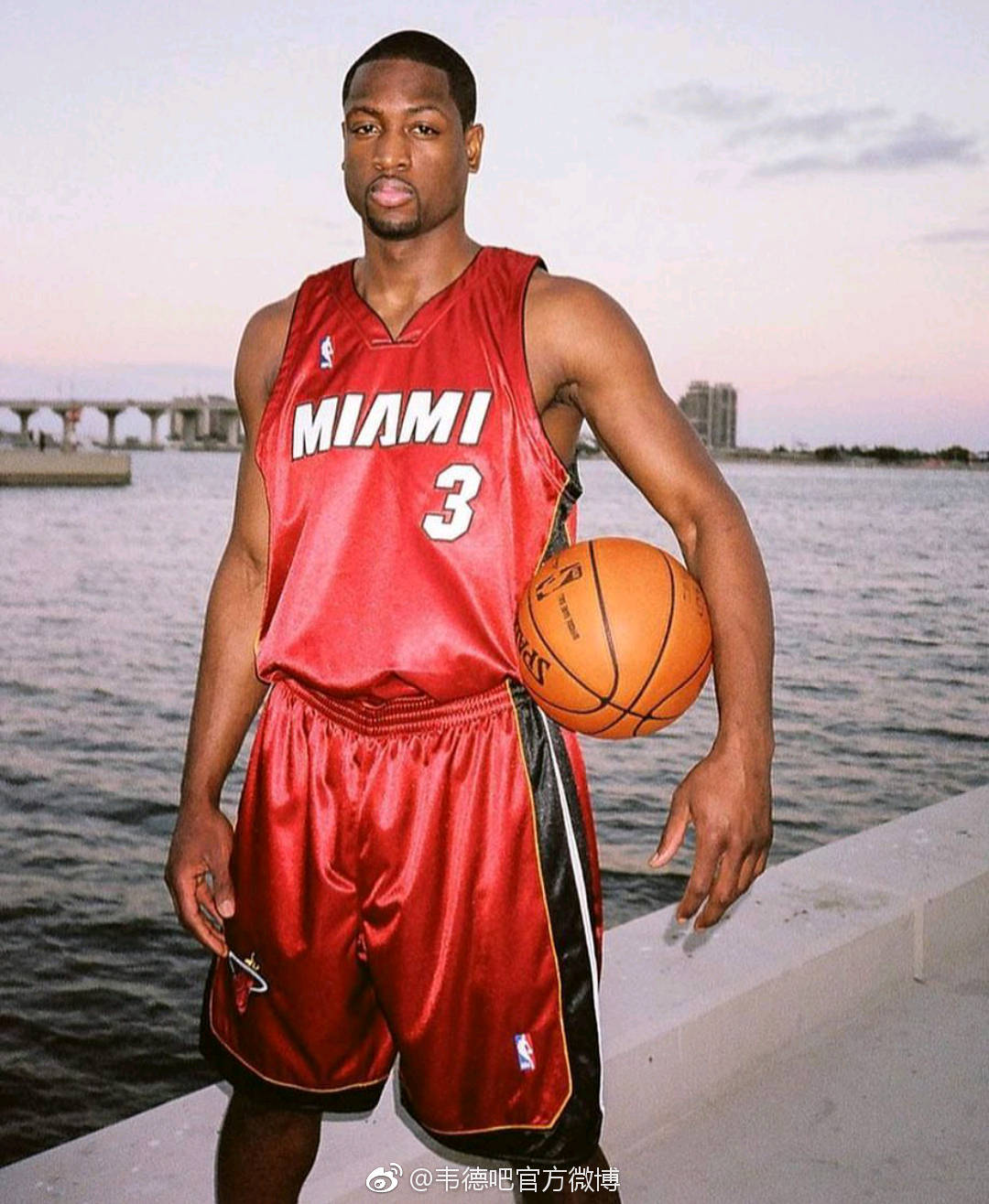 图片报：因球迷禁令，大部分法兰克福高层放弃前往那不勒斯（《图片报》：受球迷禁令影响，多数法兰克福高层决定不赴那不勒斯）