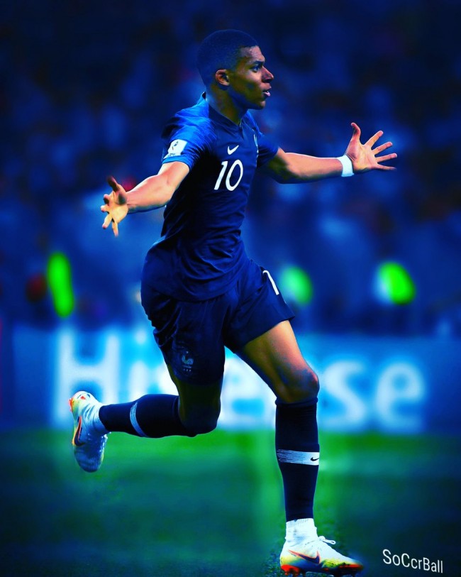 年轻人的腿！贝利自投自抢完成炸裂单臂战斧补扣（年轻体能拉满！贝利自投自抢上演单臂战斧暴力补扣）