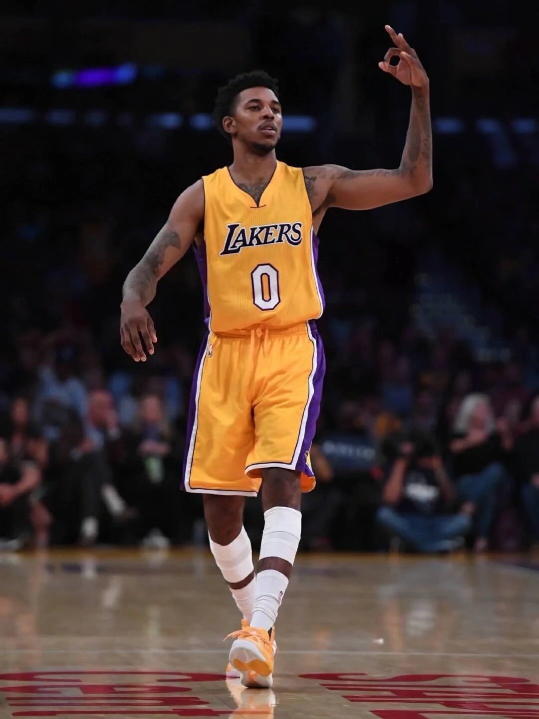 北青：足协将择期安排邵佳一上任发布会；国足恐最早明年初重组（北青：足协拟择期为邵佳一举行就任发布会，国足重组或最早推迟至明年初）