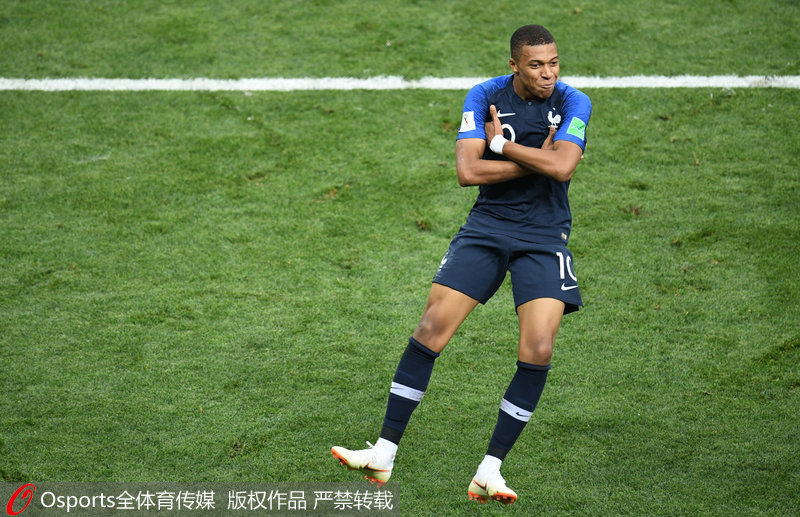 跟队记者：萨56或可出战拉齐奥，普利希奇则需谨慎对待（随队记者：萨56有望出战拉齐奥，普利希奇仍需谨慎评估）