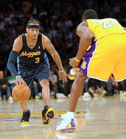 曼联中场引援现良机，埃德森身价暴跌至4000万欧（曼联中场补强迎良机：埃德森估值仅4000万欧）