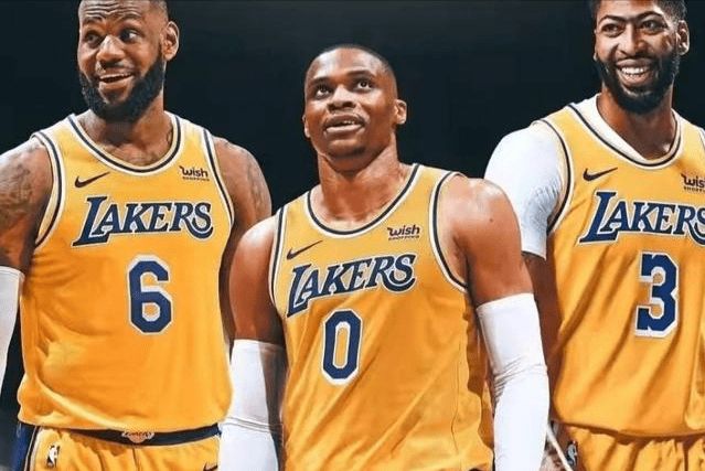 萨拉赫风波暂缓！回归战布莱顿，非洲杯后定未来（萨拉赫风波暂歇：回归出战布莱顿，非洲杯后再议去留）