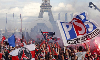 斯图尔特谈雄鹿防守：这是成年人的赛场，他们竟然还在用联防（斯图尔特评雄鹿防守：成年人的赛场，他们竟还打联防）